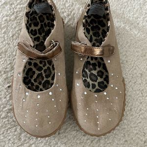 Girls Beige “Suede” Shoes with Jewels NWOT